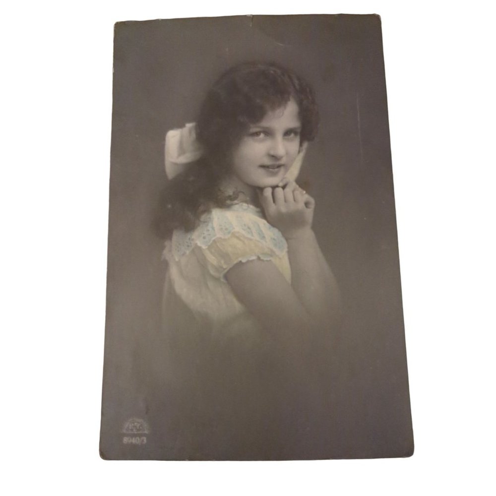 RPPC Lovely Young Dutch Wavy Dark Hair Girl Bow RLK Smile 1923 Postmark 99 Years